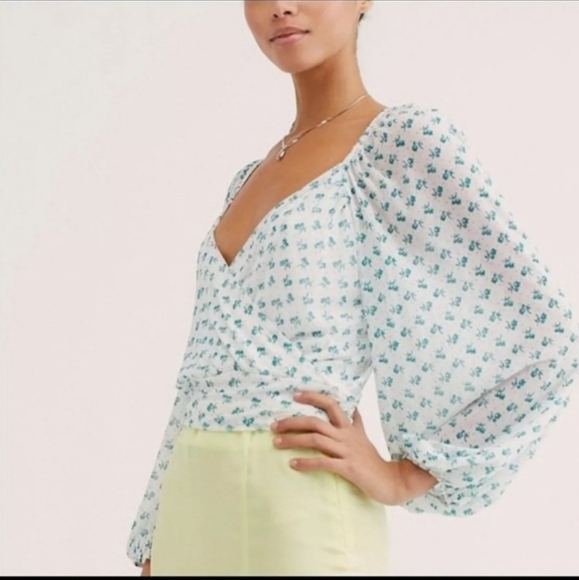 Free People white w green Sweetie Pie Blouse S - Picture 2 of 8